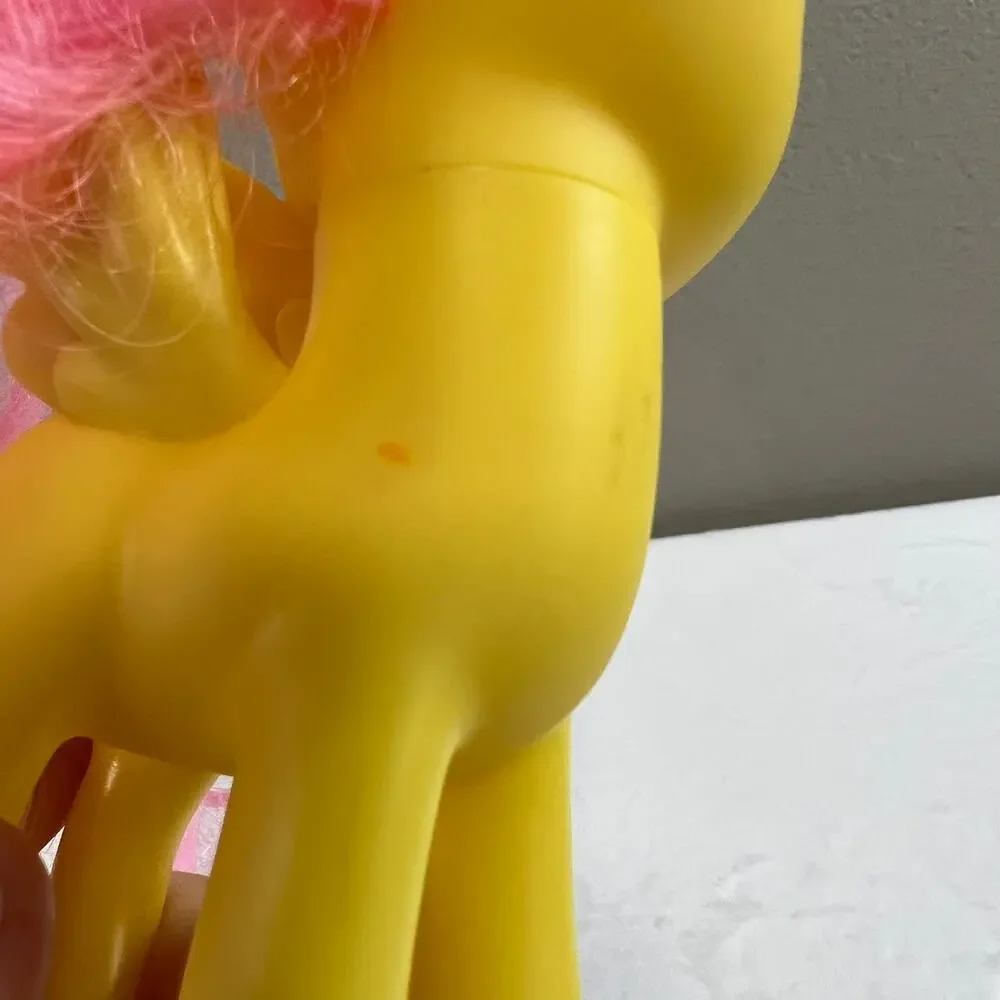 My Little‎ Pony Fluttershy (Yellow) with Wings (2016) – 5.5” Brushable Hair